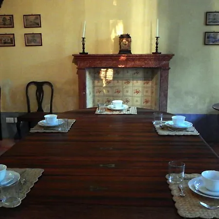 Corte Malpensata Farm stay *