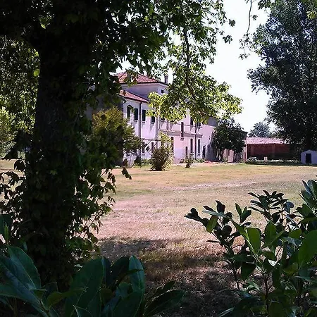 Corte Malpensata Farm stay Bigarello